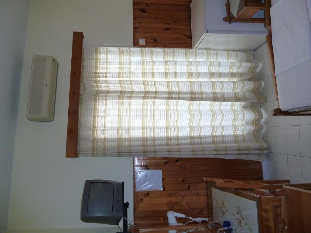 Hotel Dolphin Pitagorio Pokój zdjęcie